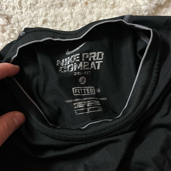 Nike Pro Combat Black Long Sleeve - Picture 5 of 5